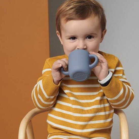 bébé boit seul verre bébé incassable tasse apprentissage